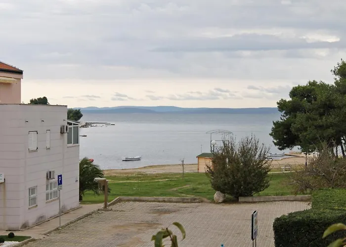 Apartamento By The Sea Privlaka, Zadar - 5813 *