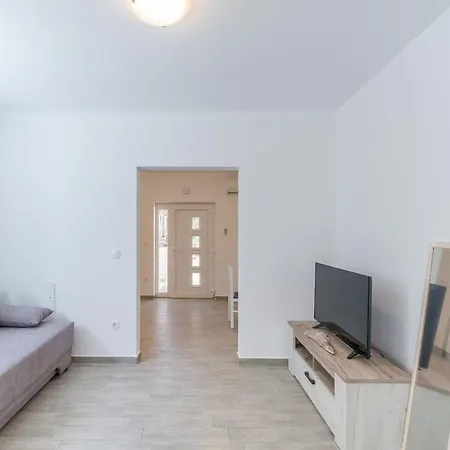 By The Sea Privlaka, Zadar - 18601 Apartment Vir